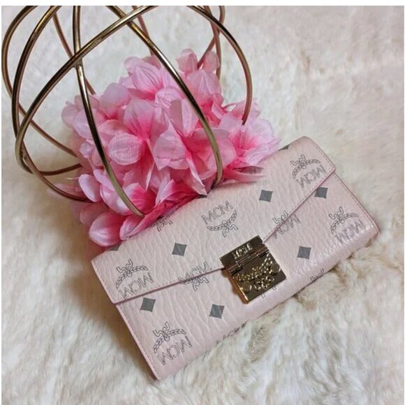 MCM Visetos Wallet in Soft Pink - Picture 1 of 7